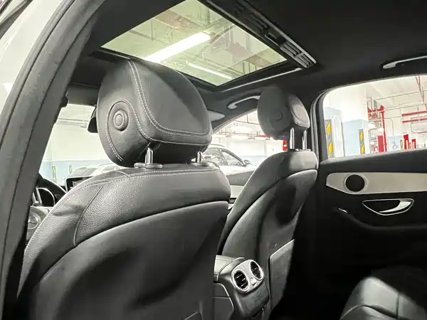 Mercedes-Benz C-Class 2016