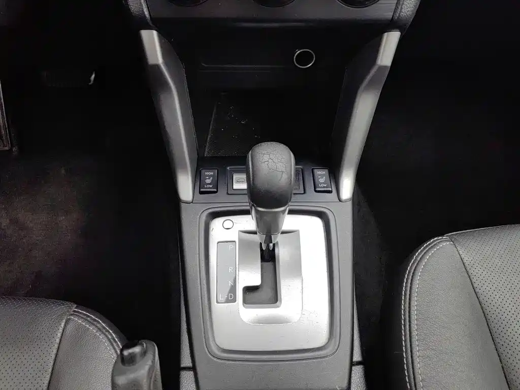 Subaru Forester 2015 — фото 13