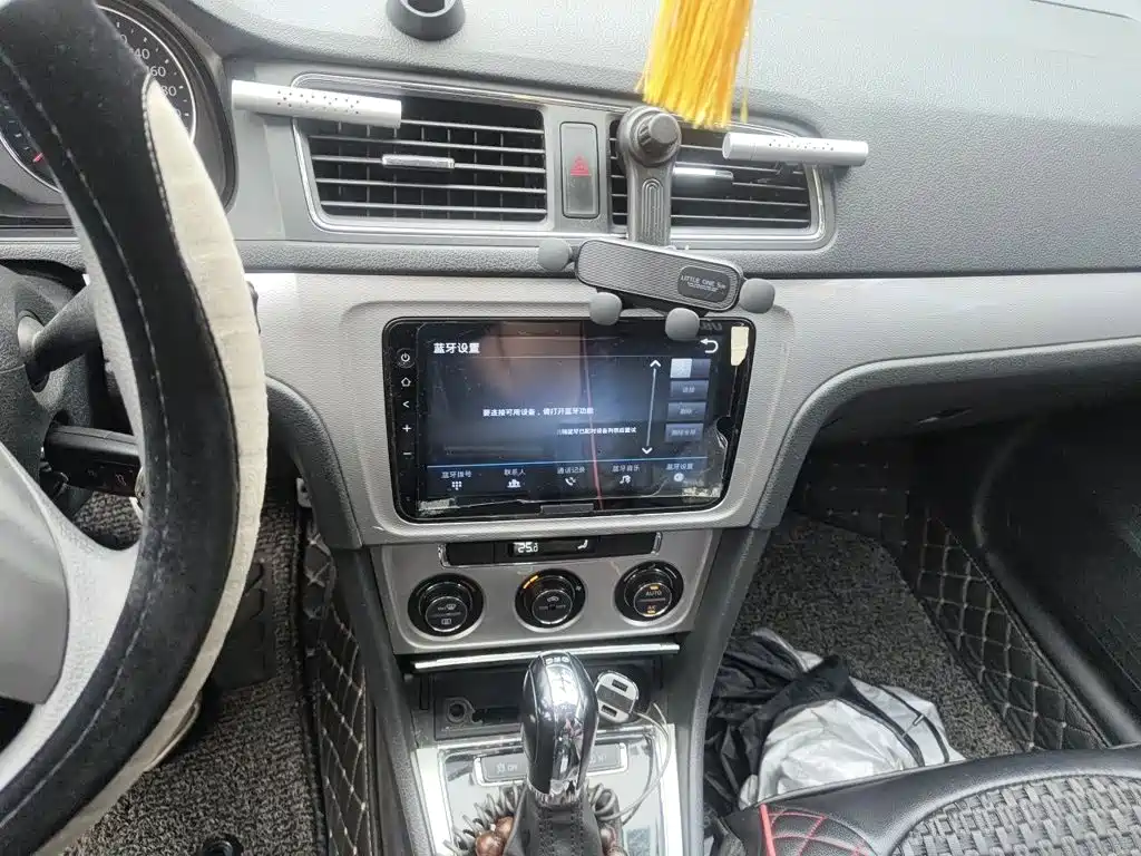 Volkswagen Gran Lavida 2015