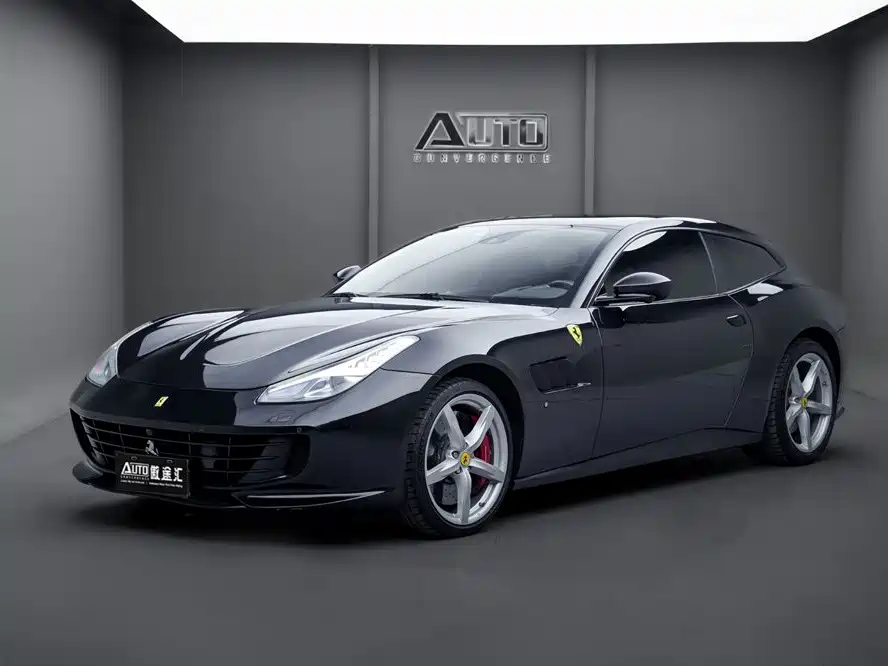 Ferrari GTC4Lusso 2019 — фото 2