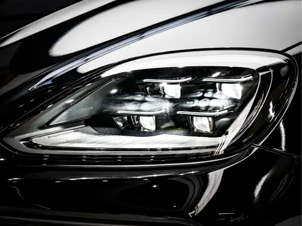 Porsche Cayenne 2023
