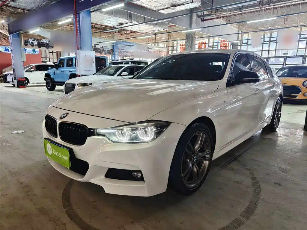 BMW 3 Series 2019 — фото 1