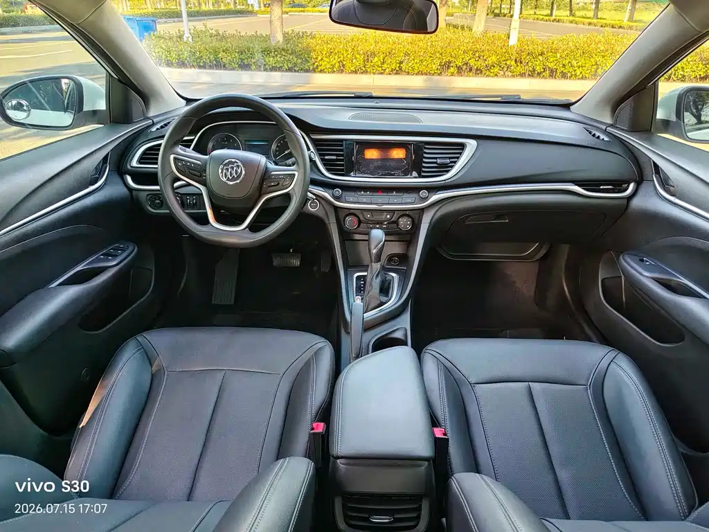 Buick Excelle 2022 — фото 10