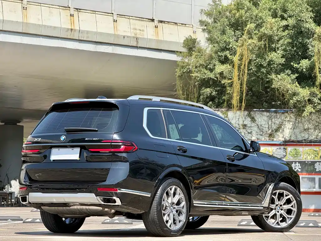 BMW X7 2023 — фото 20