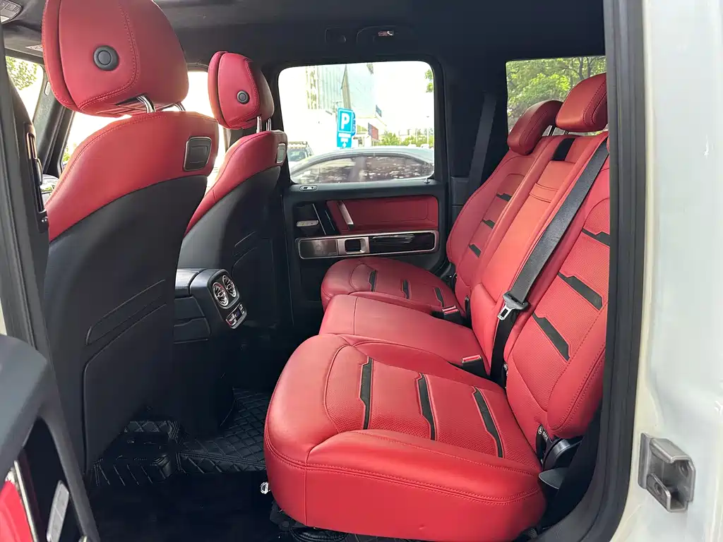 Mercedes-Benz G-Class AMG 2023 — фото 9
