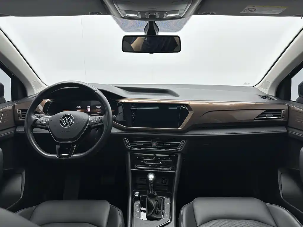 Volkswagen Tharu 2023