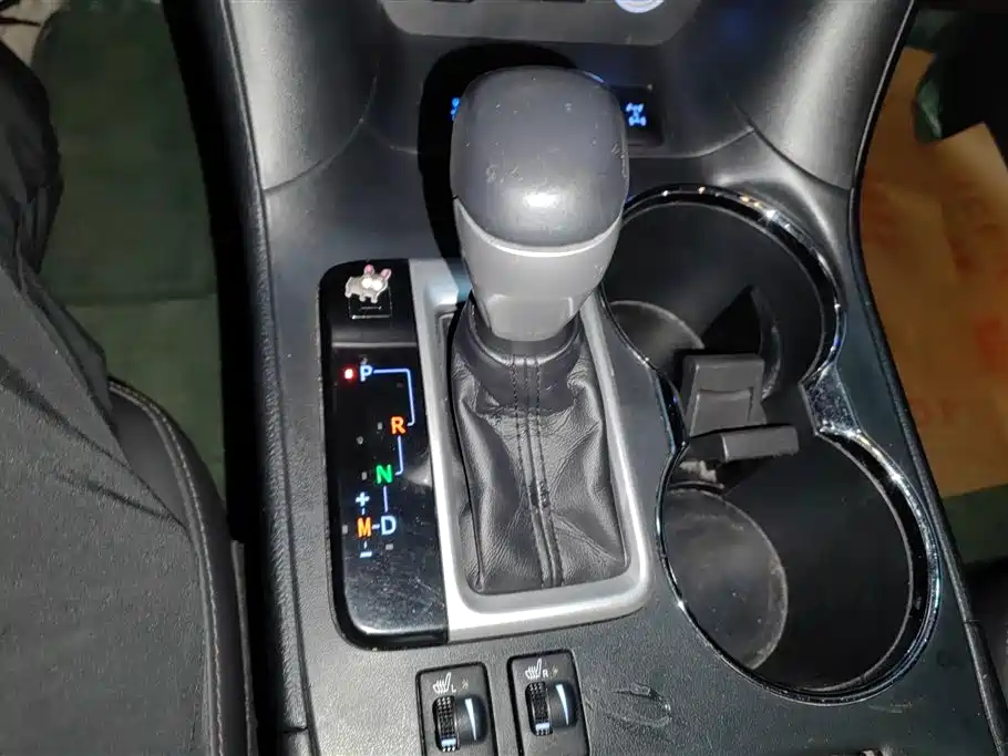 Toyota Highlander 2018 — фото 16