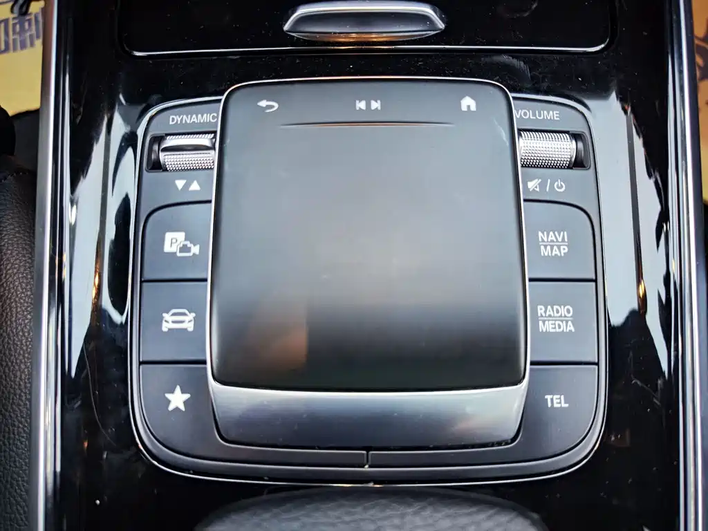 Mercedes-Benz GLB 2020 — фото 13