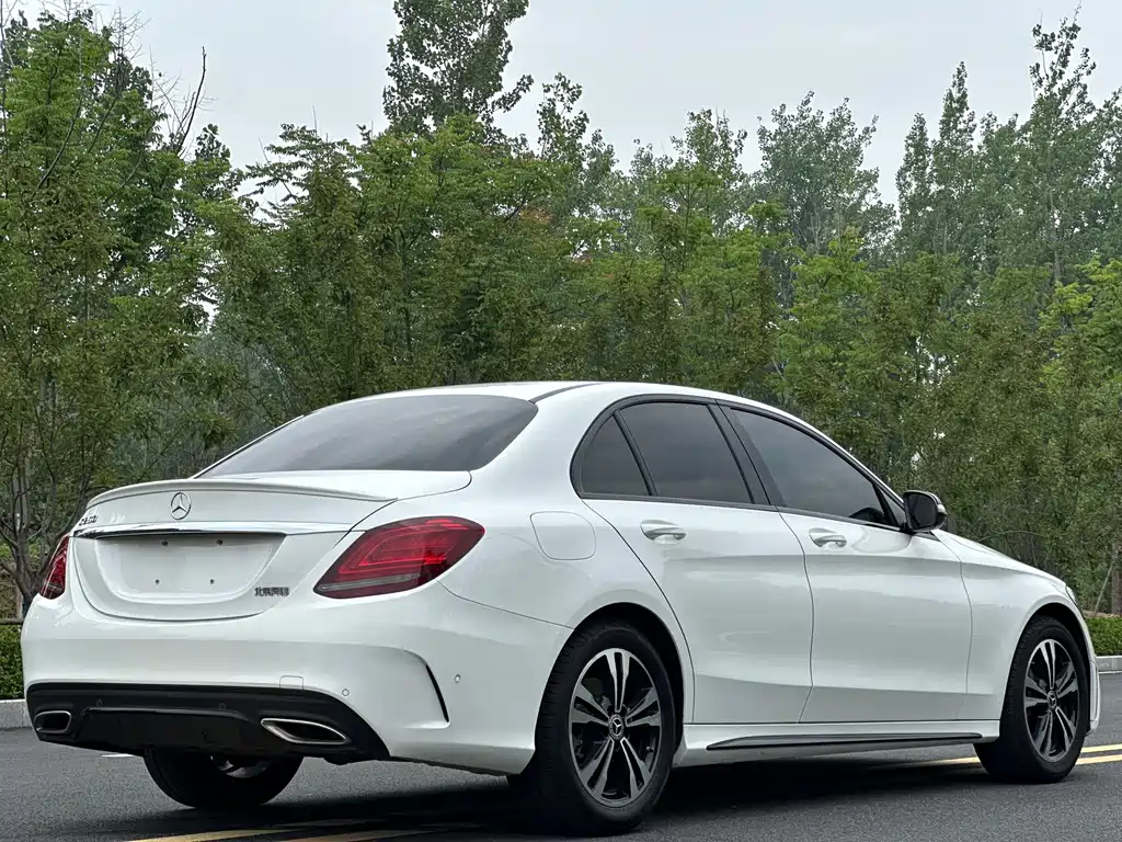 Mercedes-Benz C-Class 2020 — фото 17