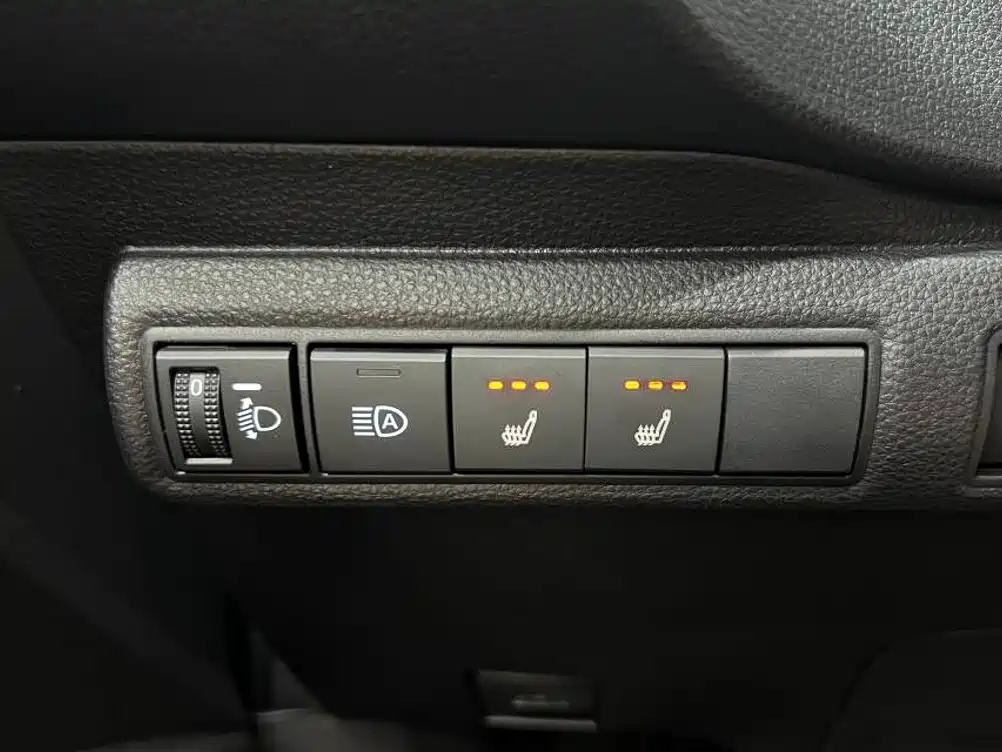 Toyota Levin 2022 — фото 13