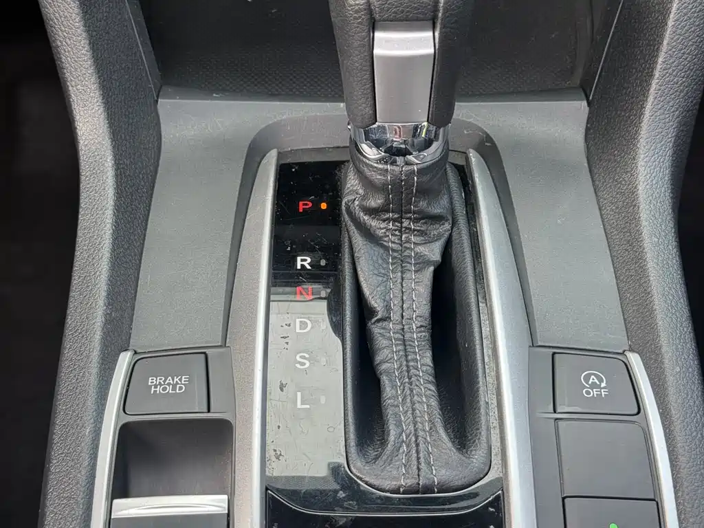 Honda Civic 2017 — фото 14