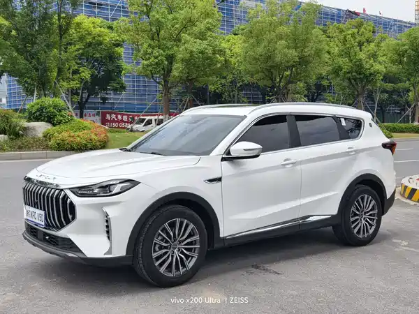 Jetour X70 PLUS 2025