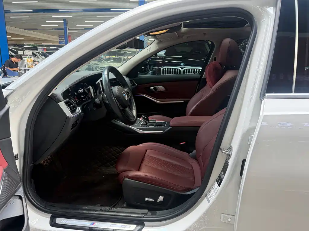 BMW 3 Series 2021