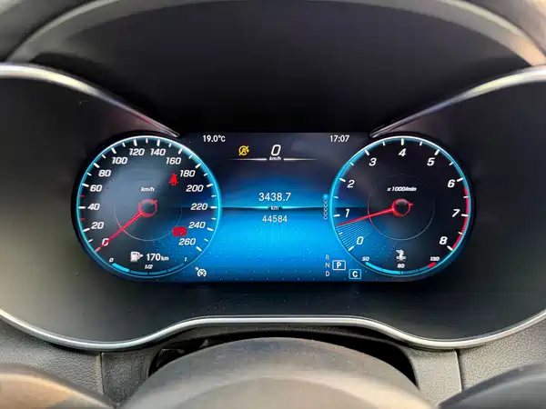 Mercedes-Benz C-Class 2020