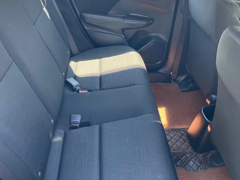 Honda Fit 2018 — фото 10