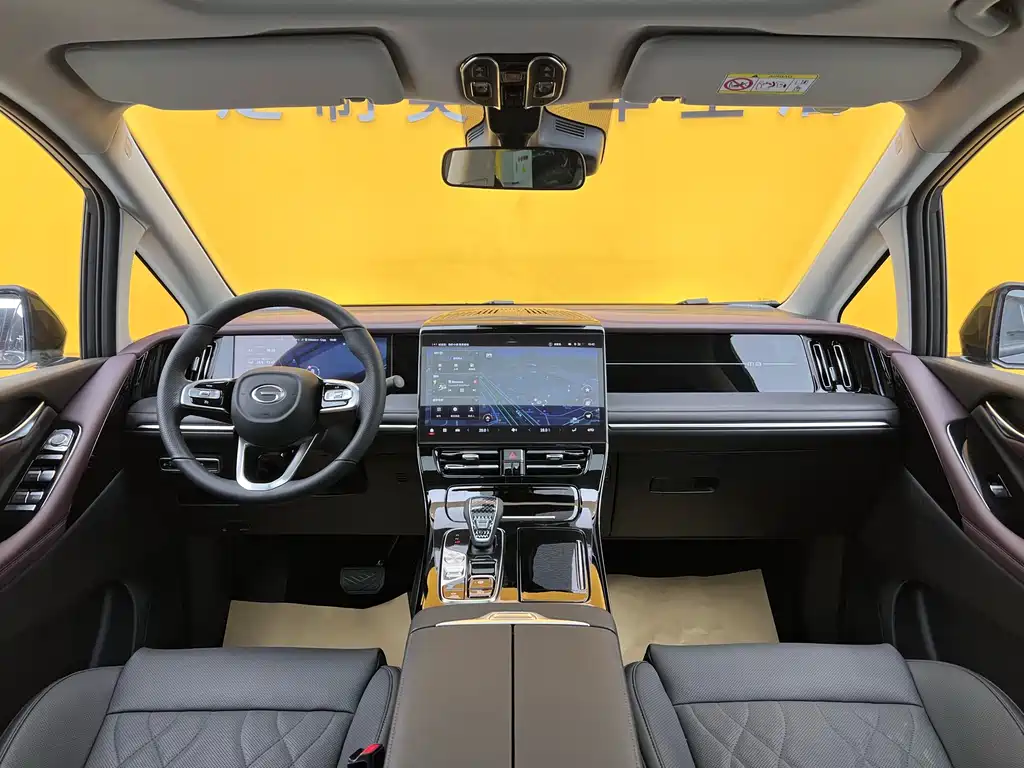 GAC Motor Trumpchi M8 2026 — фото 15