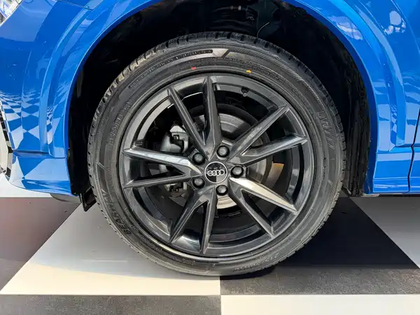 Audi Q2L 2022