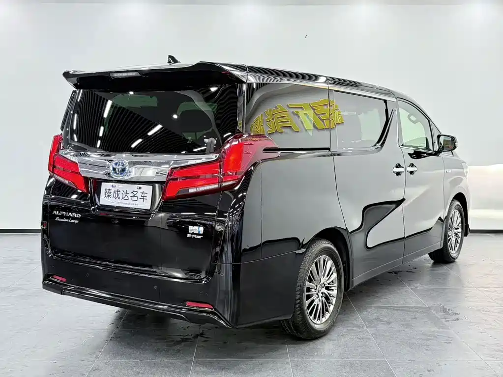 Toyota Alphard 2020 — фото 5