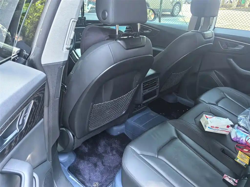 Audi Q8 2020