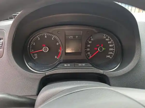 Volkswagen Polo 2016