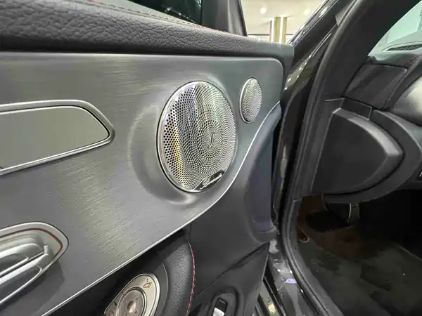 Mercedes-Benz C-Class 2022