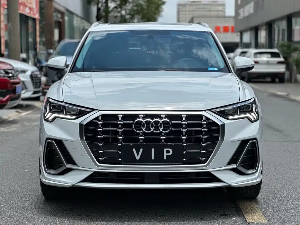 Audi Q3 2022