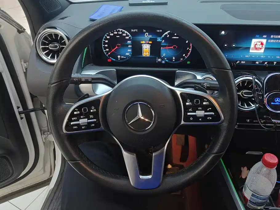 Mercedes-Benz GLB 2021 — фото 15