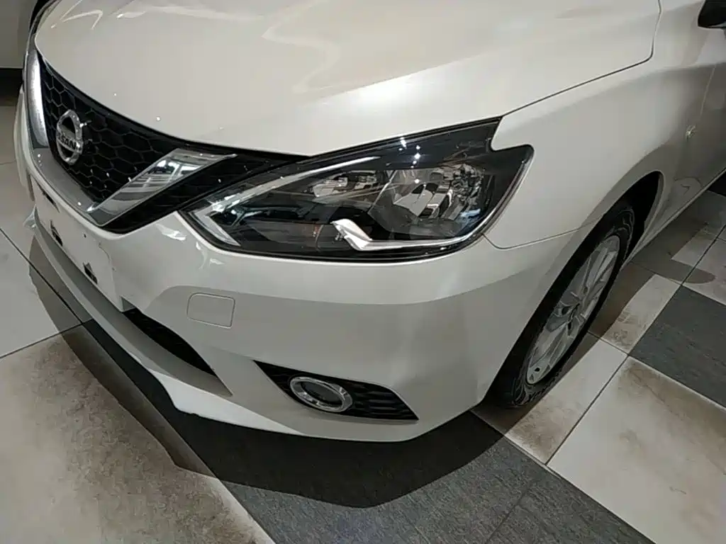 Nissan Sylphy 2022 — фото 18