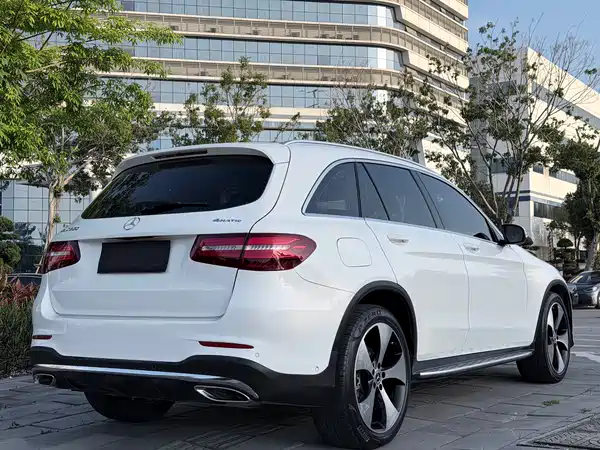 Mercedes-Benz GLC 2018