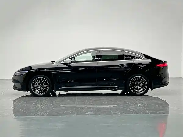 BYD Han 2023