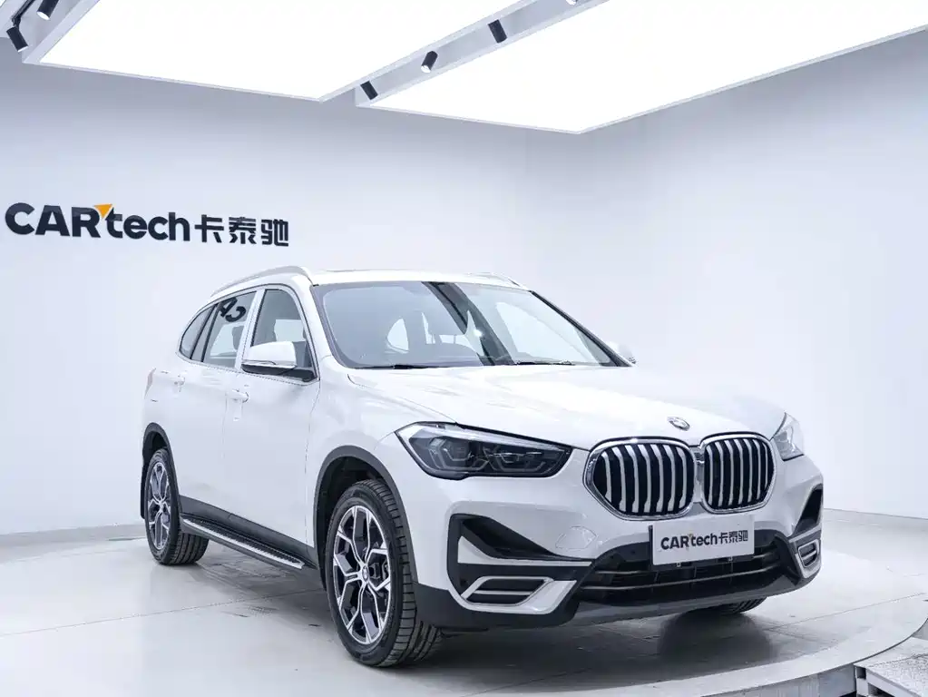 BMW X1 2022 — фото 9