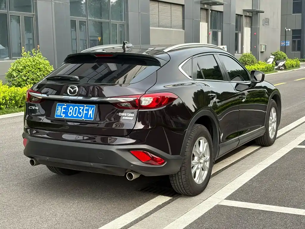Mazda CX-4 2018