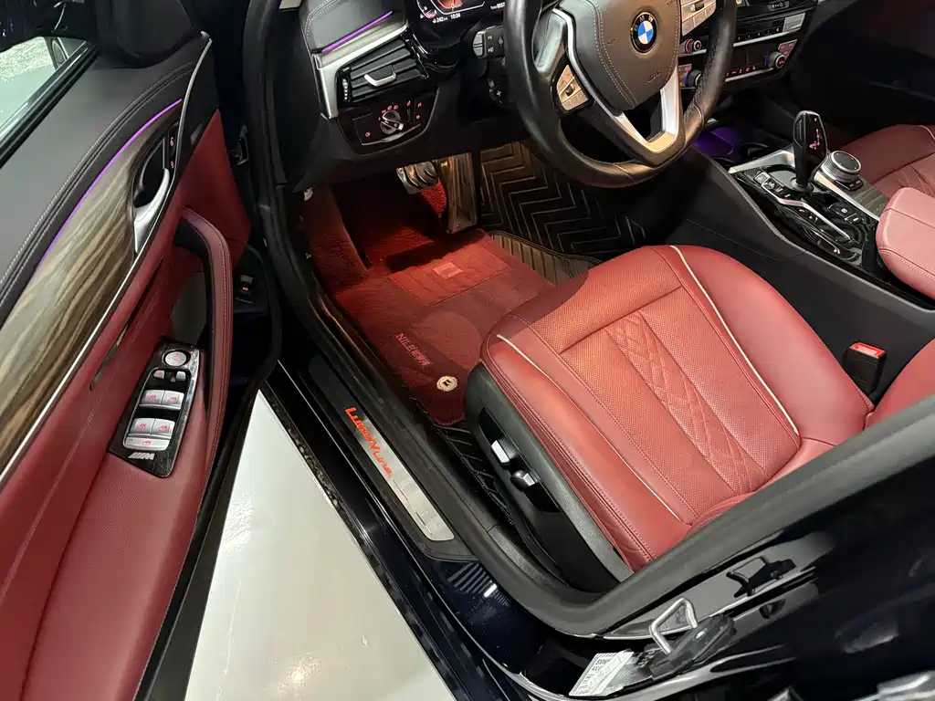 BMW 5 Series 2023 — фото 12