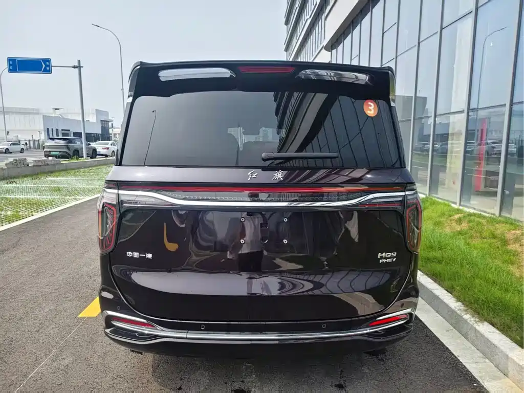 Hongqi HQ9 PHEV 2024