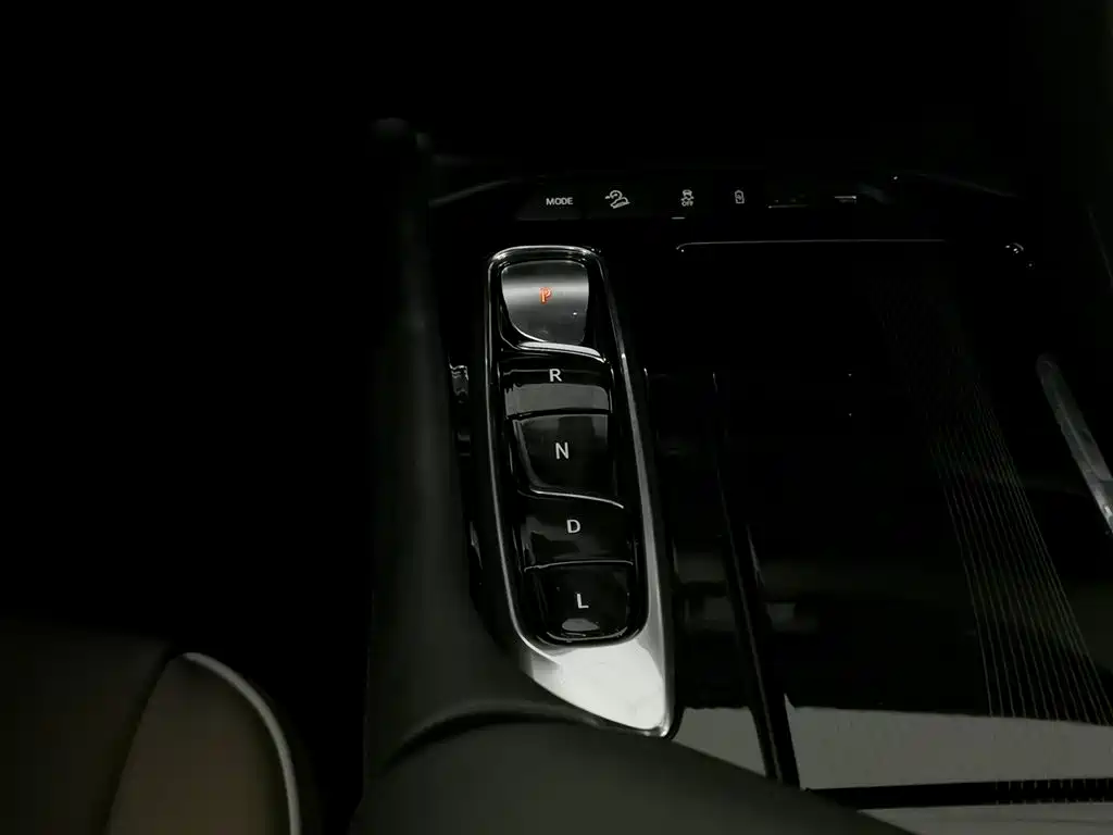 Buick Enclave 2019 — фото 13