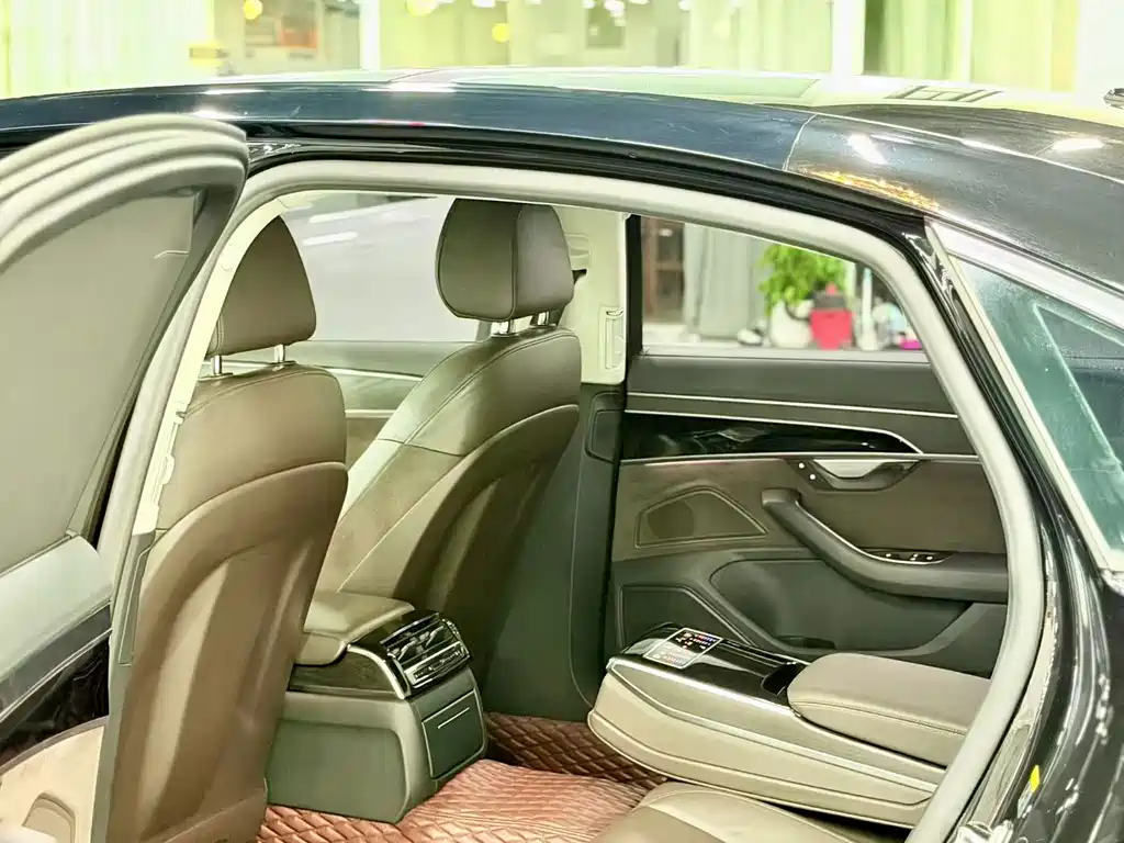 Audi A8 2019