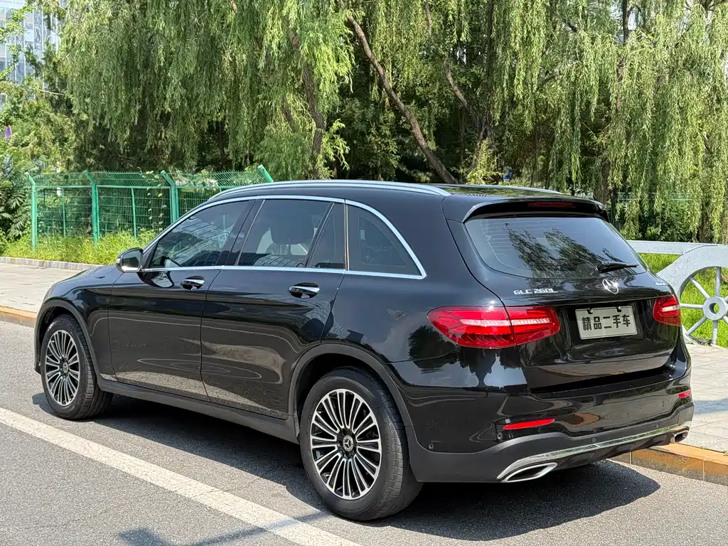 Mercedes-Benz GLC 2019