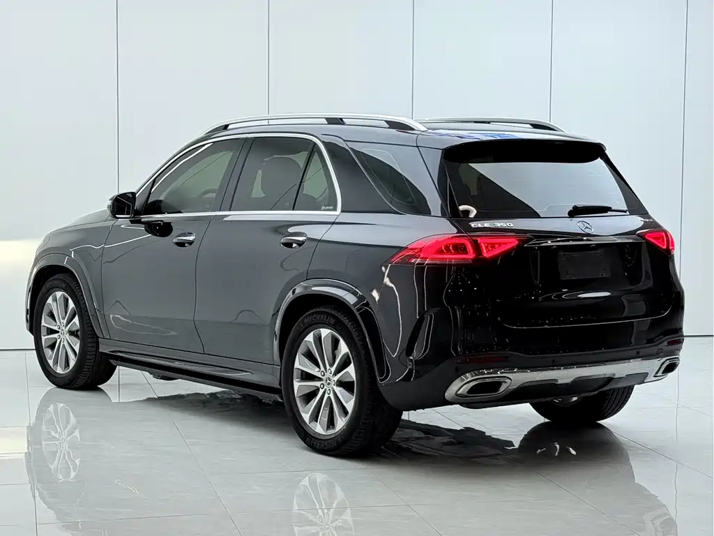 Mercedes-Benz GLE 2023 — фото 13