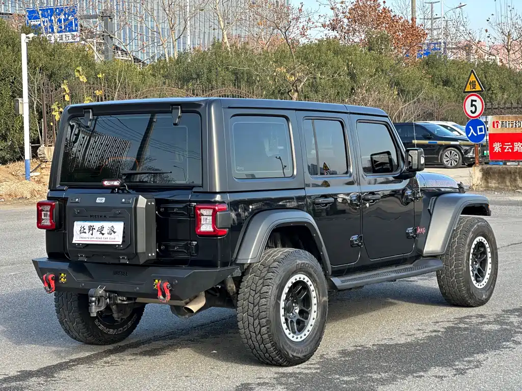 Jeep Wrangler 2024 — фото 11