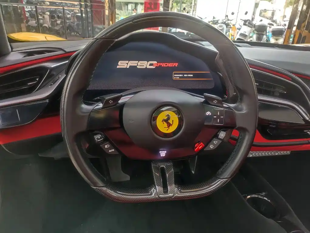 Ferrari SF90 2022 — фото 10