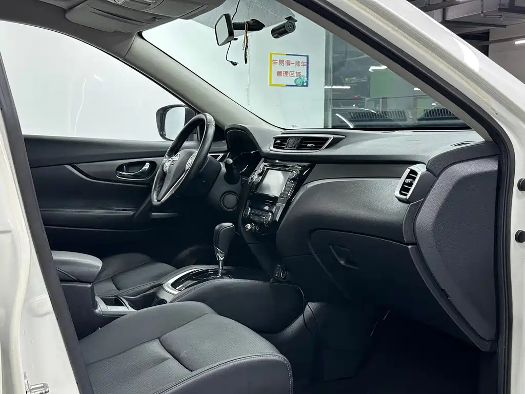 Nissan X-Trail 2014 — фото 15