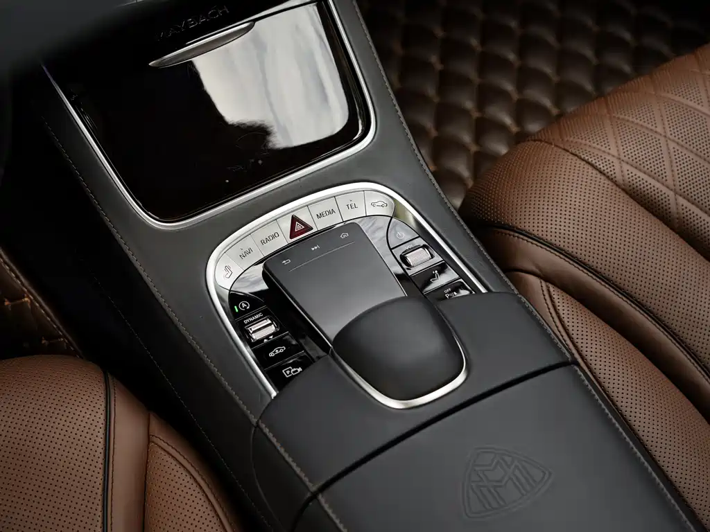 Mercedes-Benz Maybach S-Class 2019 — фото 25