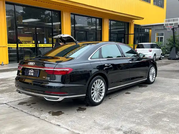 Audi A8 2019
