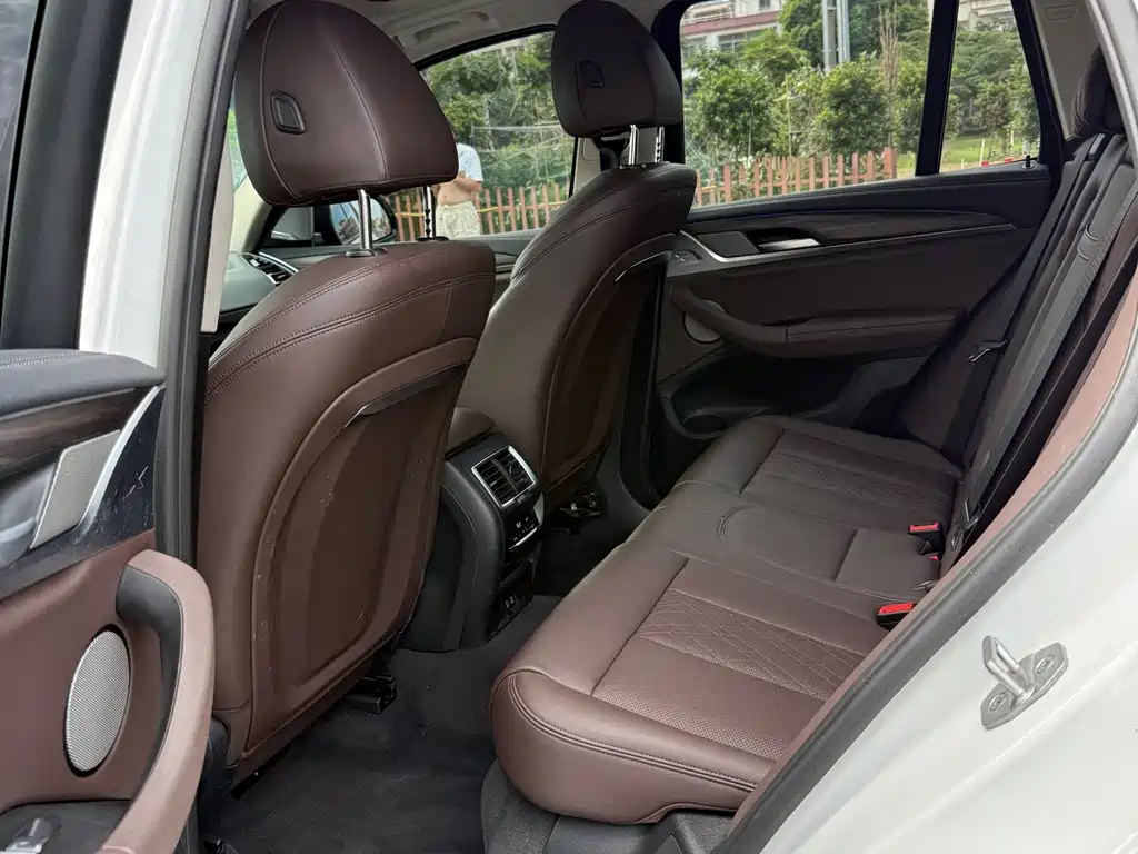 BMW X3 2021