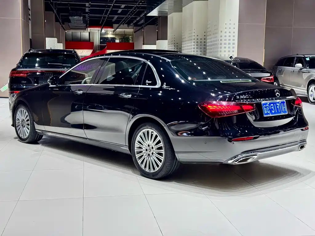 Mercedes-Benz E-Class 2021