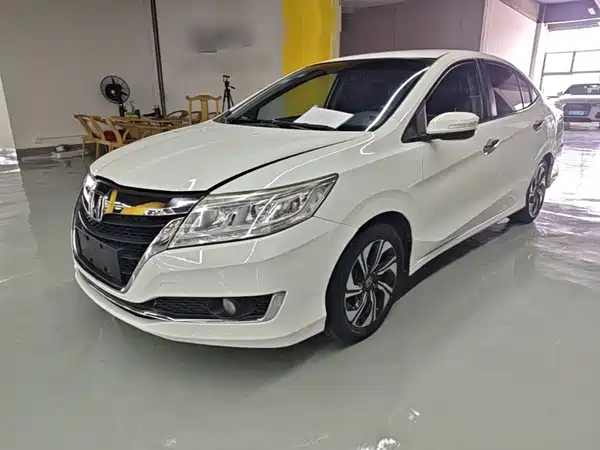 Honda Crider 2016