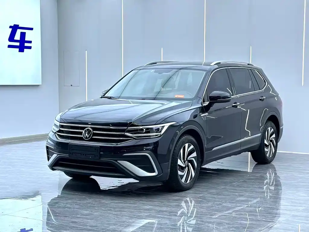 Volkswagen Tiguan L 2022