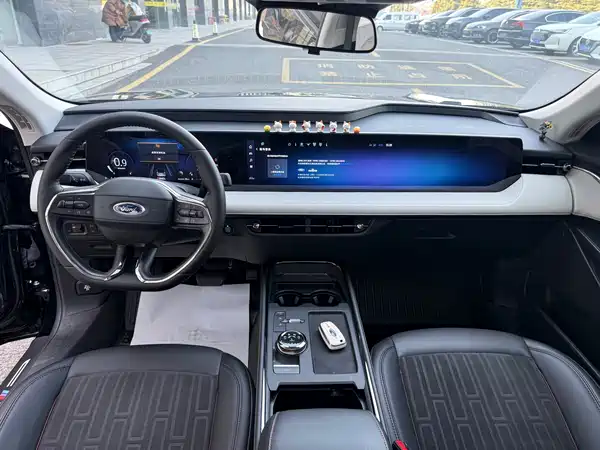 Ford Mondeo 2023