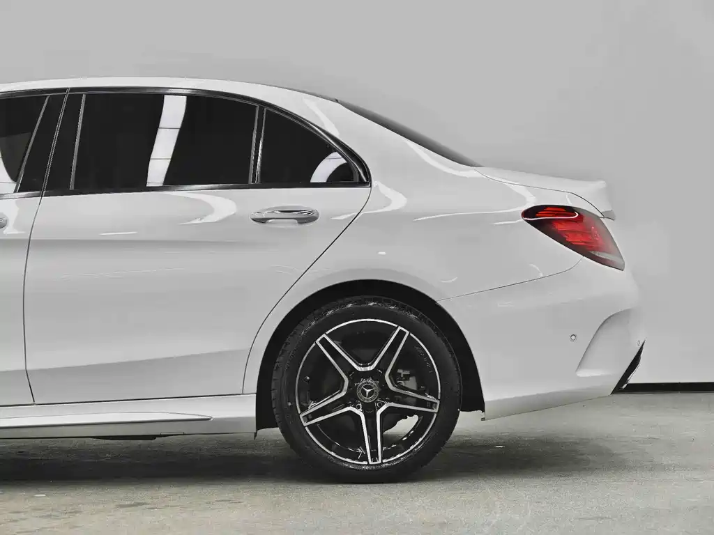 Mercedes-Benz C-Class 2021 — фото 28