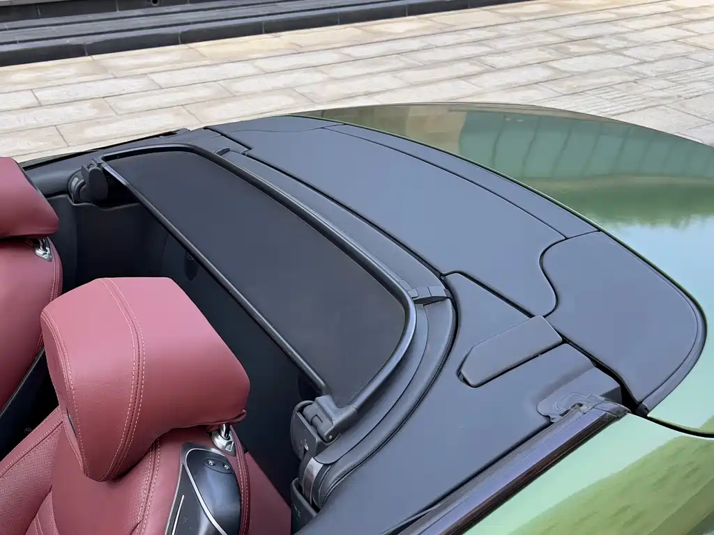 Mercedes-Benz SL-Class 2011 — фото 16
